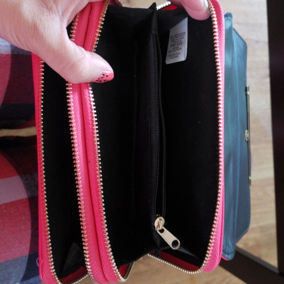 Wallet - Picture 5 of 5